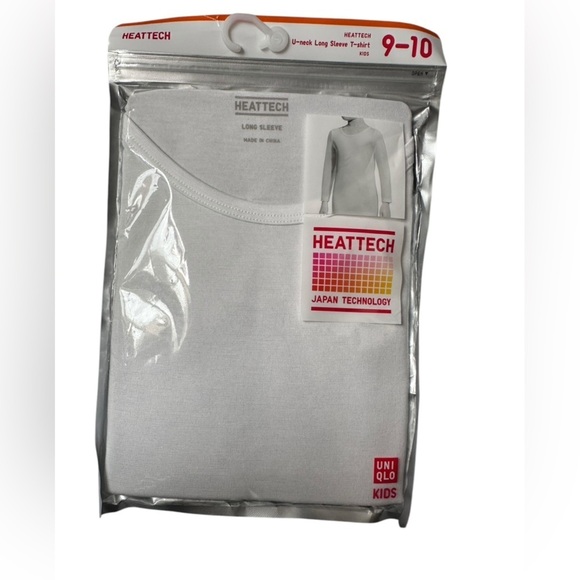 Uniqlo Other - Uniqlo Boy's U-Neck Long Sleeve HeatTech Shirt Size 9-10Yrs NWT